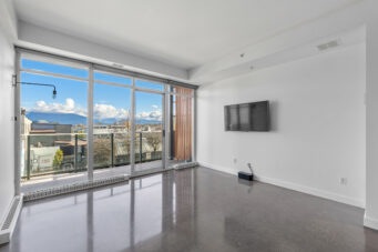 #417 – 256 E. 2nd Avenue